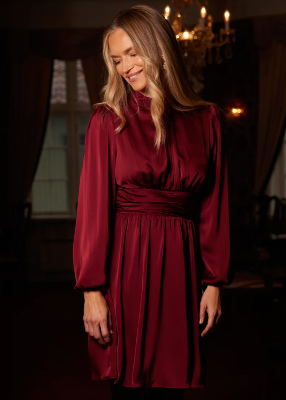 Kjole Aliba Satin
