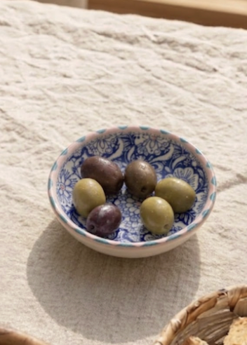 Florensia micro