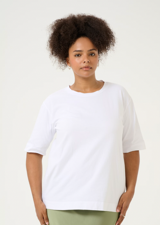 oversized hvit t-skjorte