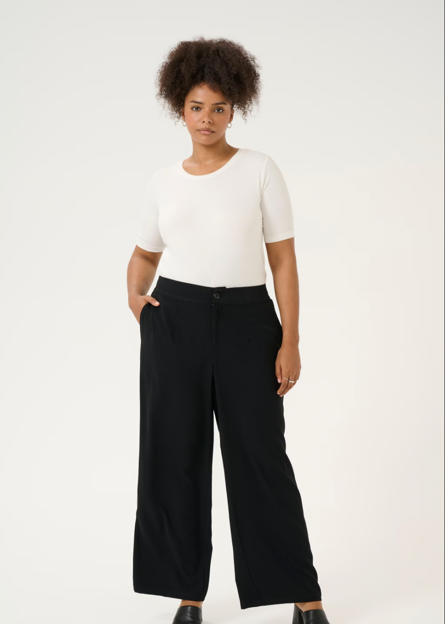 Klassisk svart bukse
