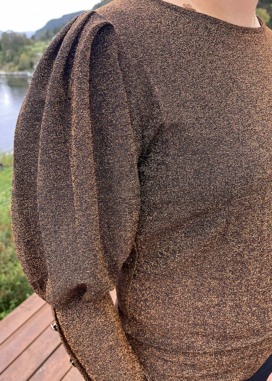 Langermet genser med glitter