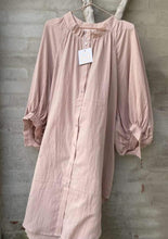 Last inn bildet i Galleri-visningsprogrammet, Jakarta Blouse
