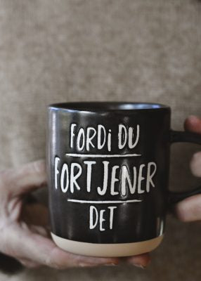 Krus med tekst