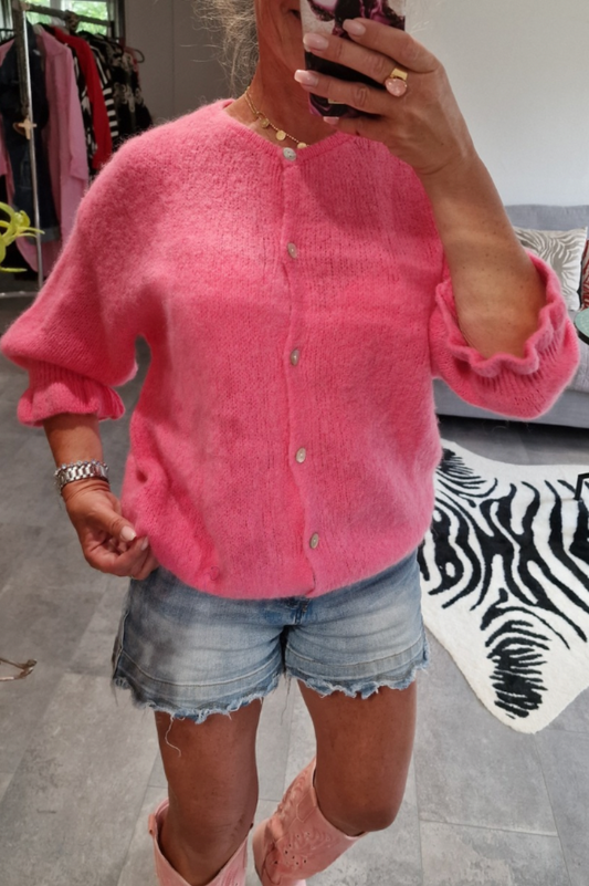 Strikket rosa cardigan med knapper