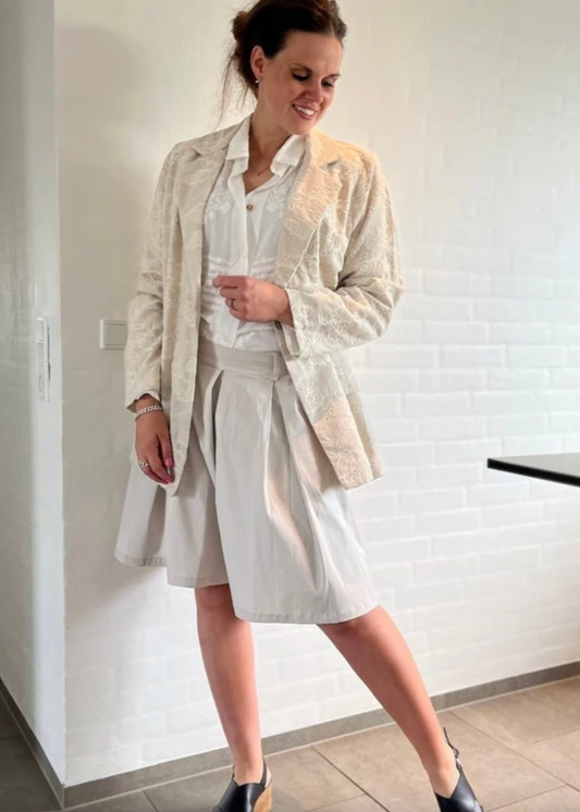 Beige shorts
