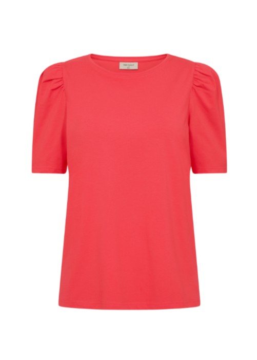 Rød t-skjorte med puff