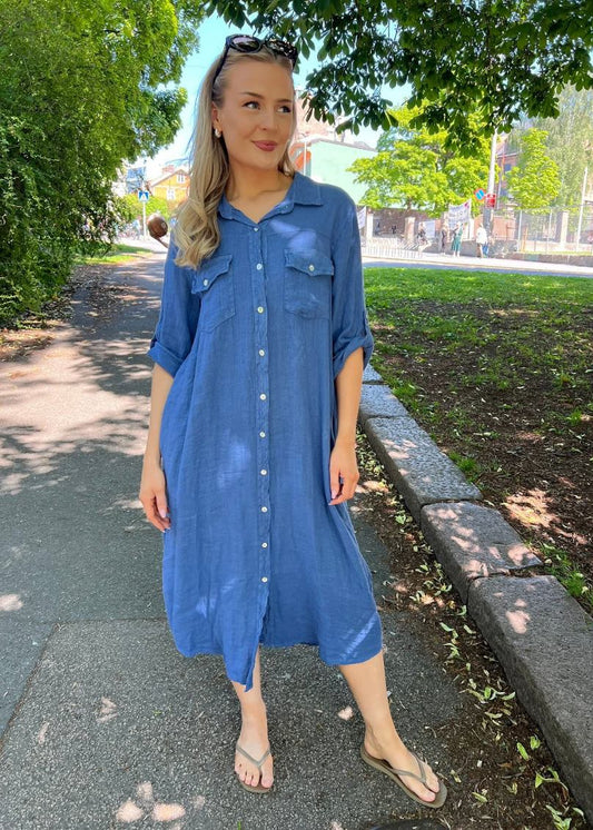 Blå skjortekjole i denim