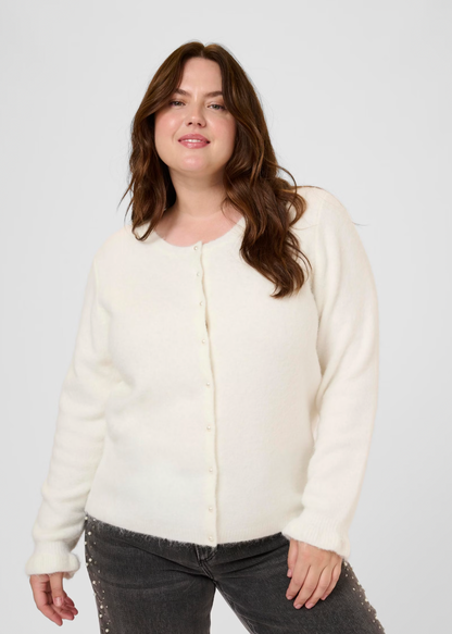 Hvit cardigan med lekre knapper