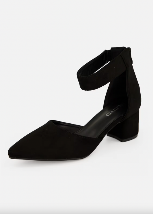 Svarte sko med semsket stoff