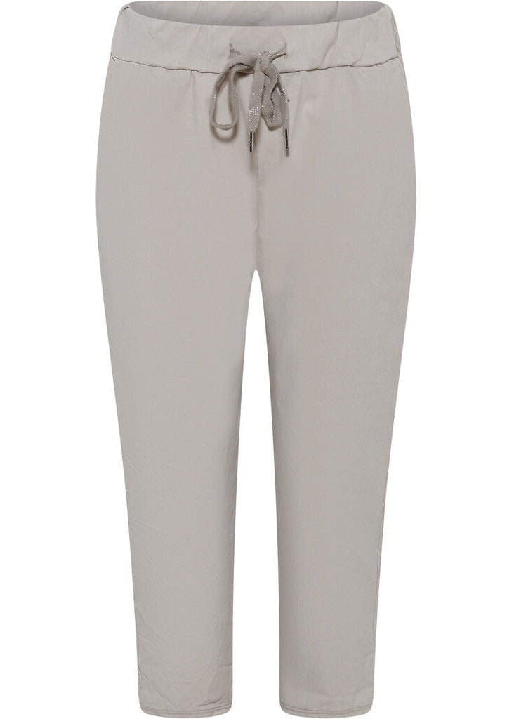 Magic capri
