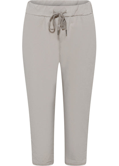 Magic capri