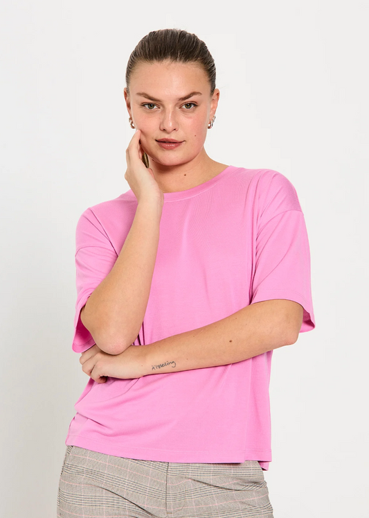 Rosa t-skjorte