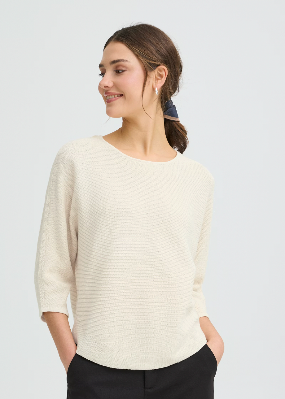 Hvit genser med lange ermer