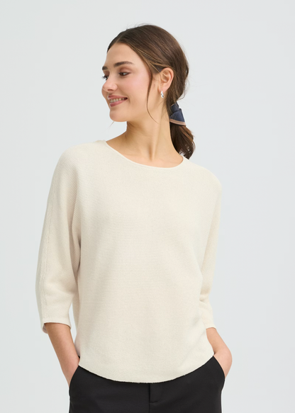 Hvit genser med lange ermer