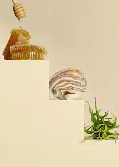 Stone soap honning