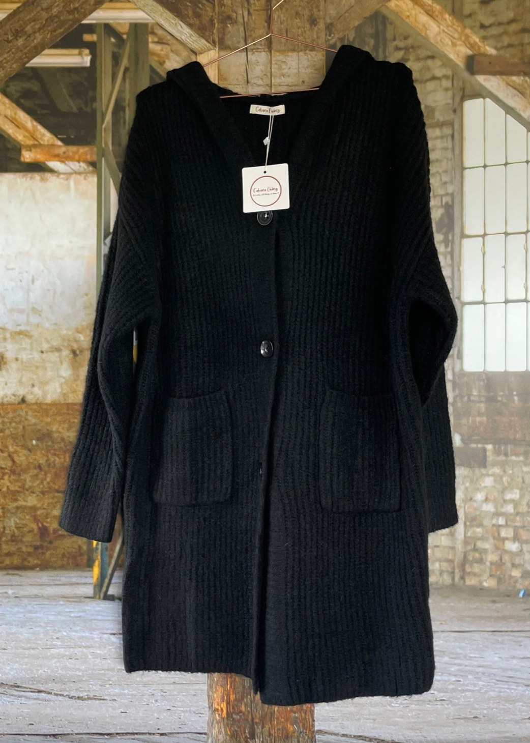 Lang svart cardigan