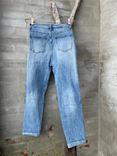 Last inn bildet i Galleri-visningsprogrammet, Lys blå jeans
