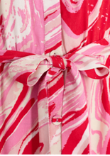 Last inn bildet i Galleri-visningsprogrammet, Lang mønstret kjole i rødt/rosa
